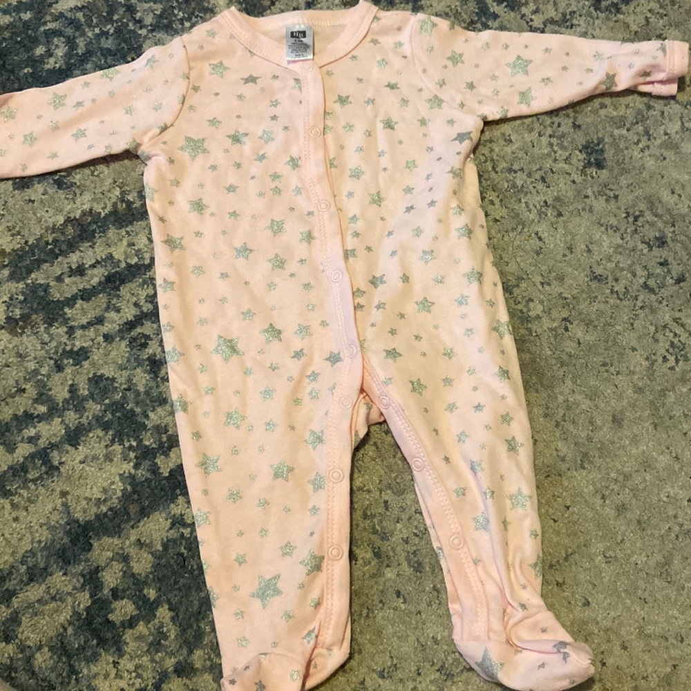 BABY CLOTHES 0-3 MONTHS